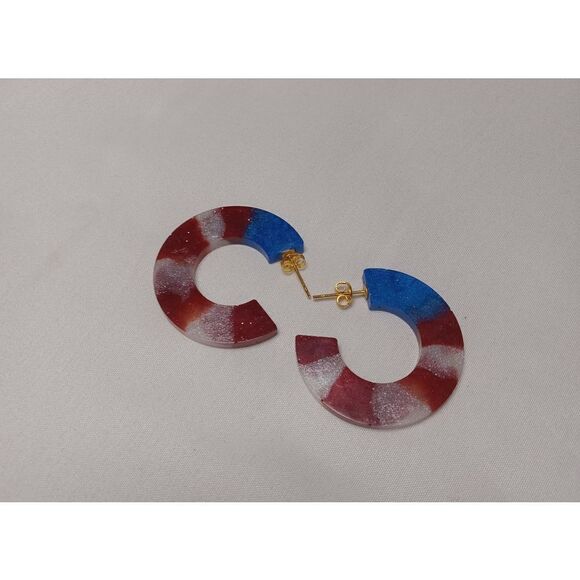 CLEARANCE Red, white and blue resin hoop earrings - Picture 3 of 5